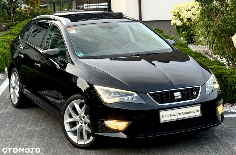Seat Leon Sportstourer 2.0 TDI FR S&S DSG - 23