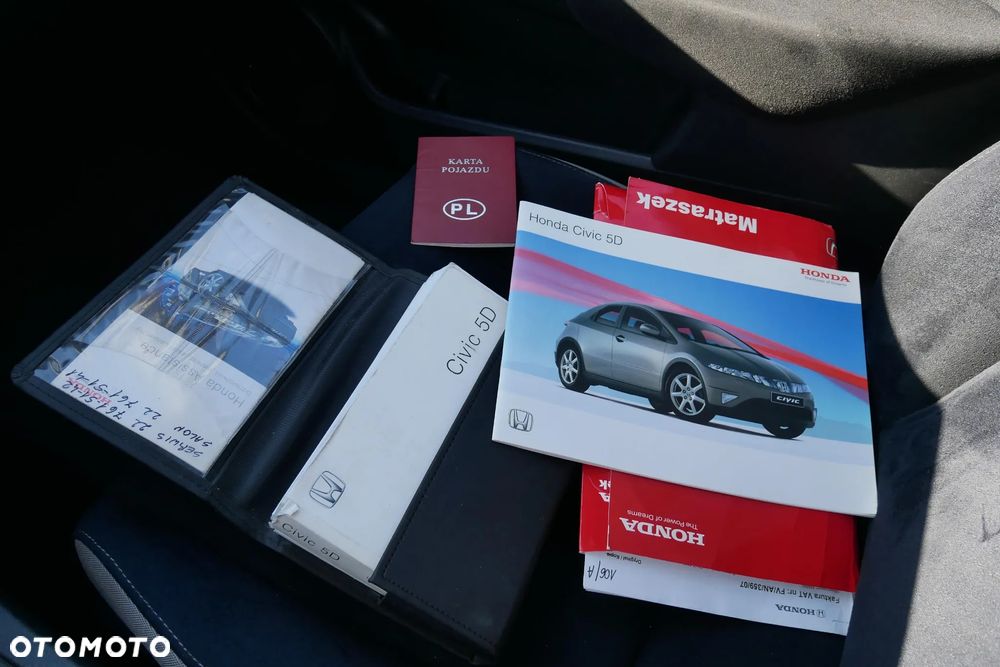 Honda Civic 2.2i-CTDi Executive NAVI - 16