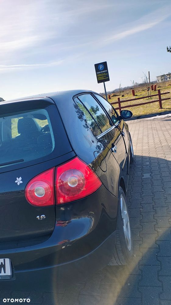 Volkswagen Golf 1.6 Tour - 3