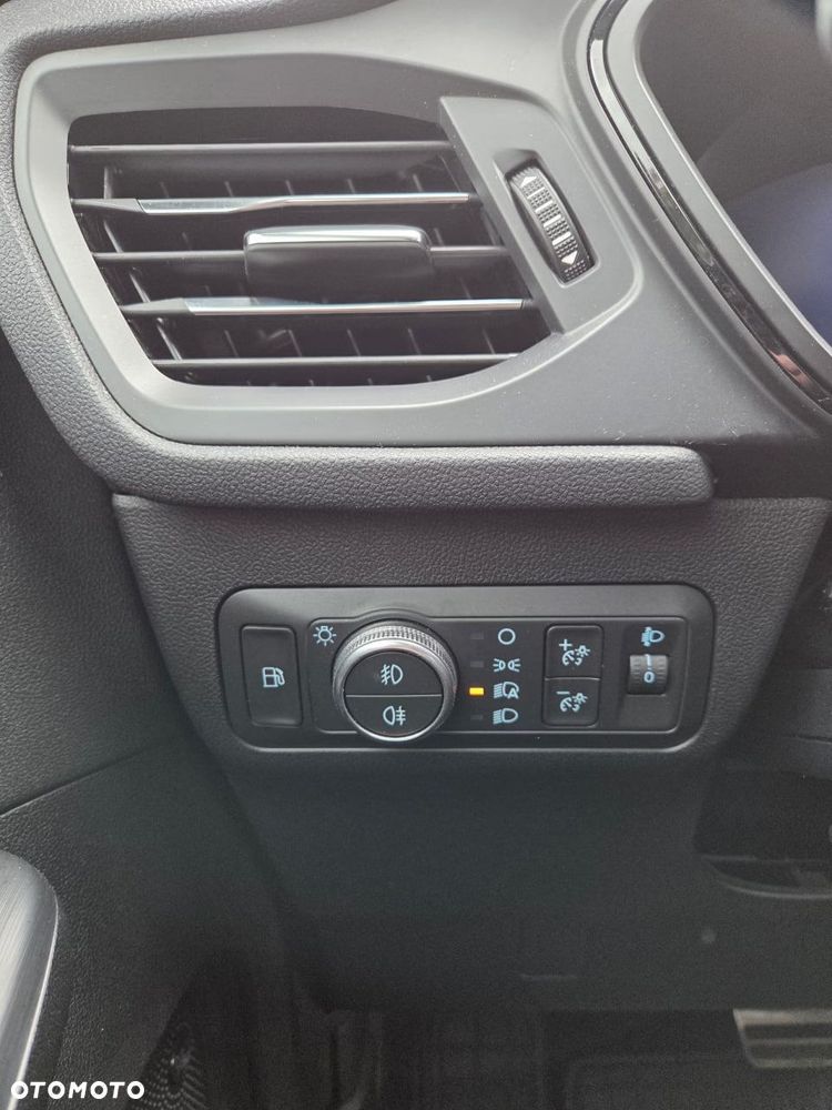 Ford Kuga 2.5 Duratec PHEV ST-LINE X - 34