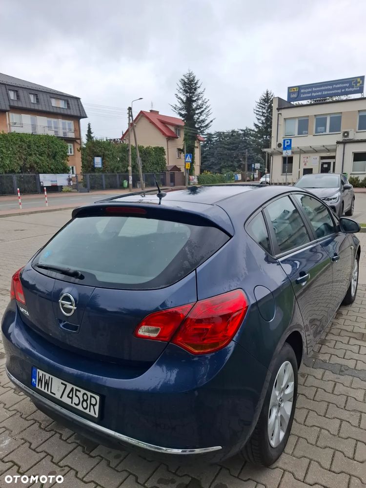 Opel Astra IV 1.6 Active - 17