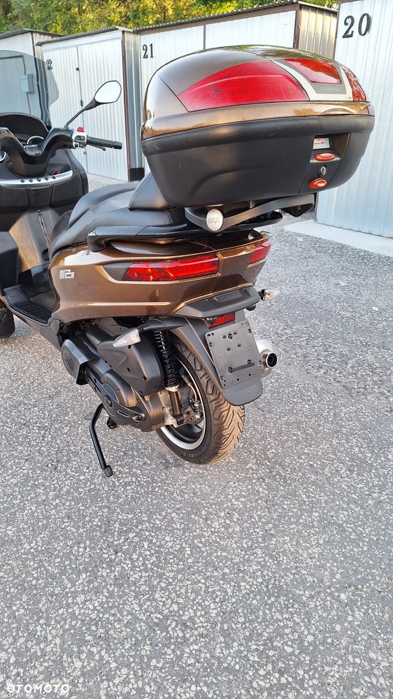 Piaggio MP-3 - 10