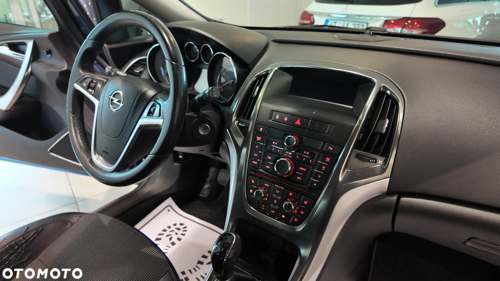 Opel Astra 1.6 Active - 37