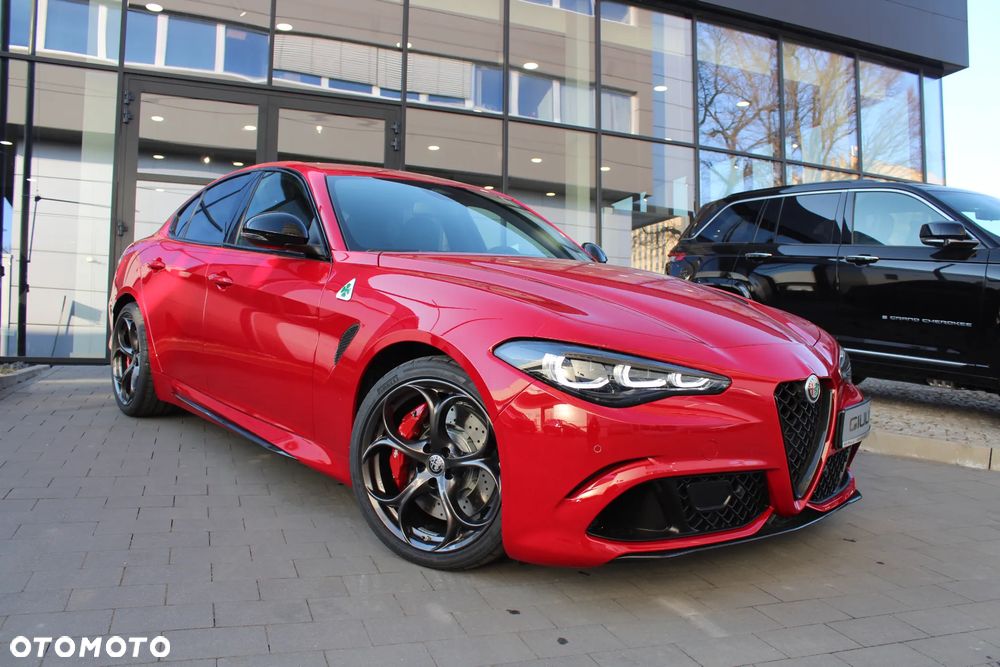 Alfa Romeo Giulia 2.9 Bi Turbo V6 Quadrifoglio - 10