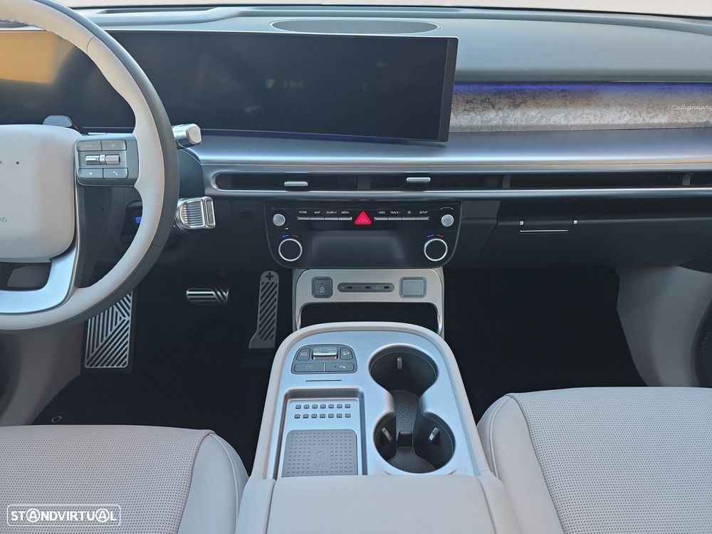 Hyundai Ioniq 9 110.3 kWh Calligraphy - 12