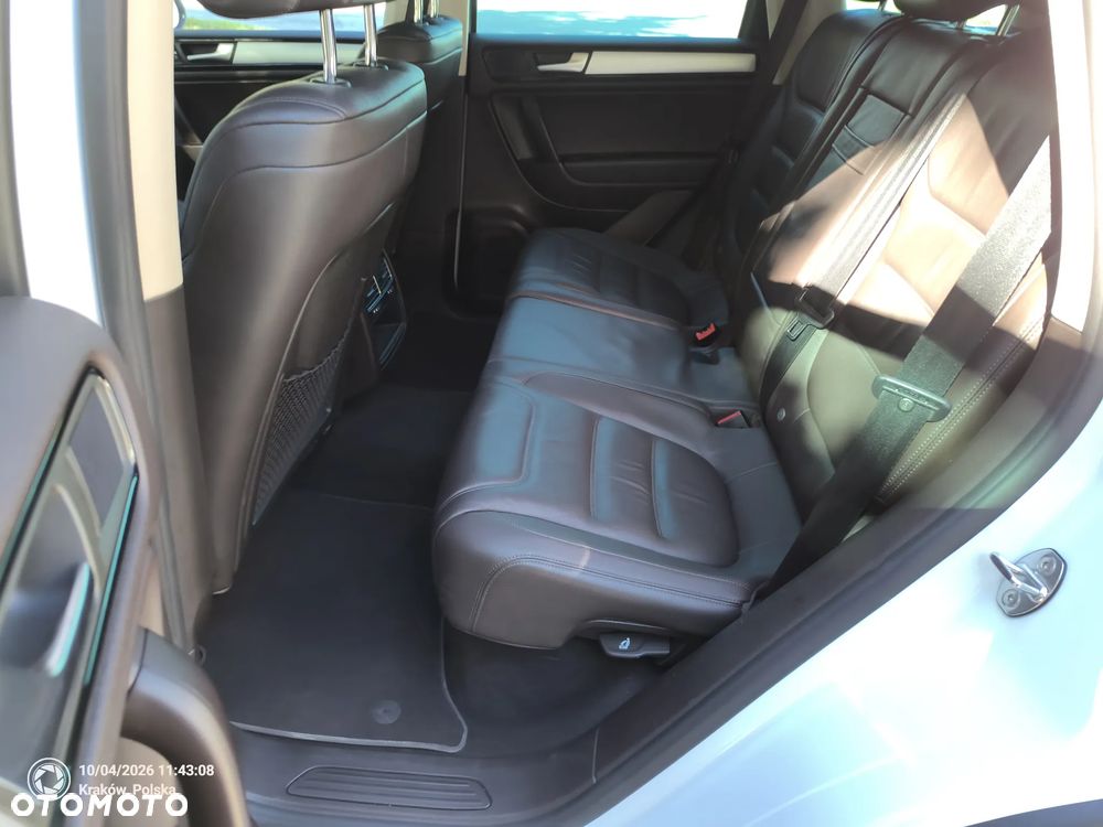 Volkswagen Touareg - 24