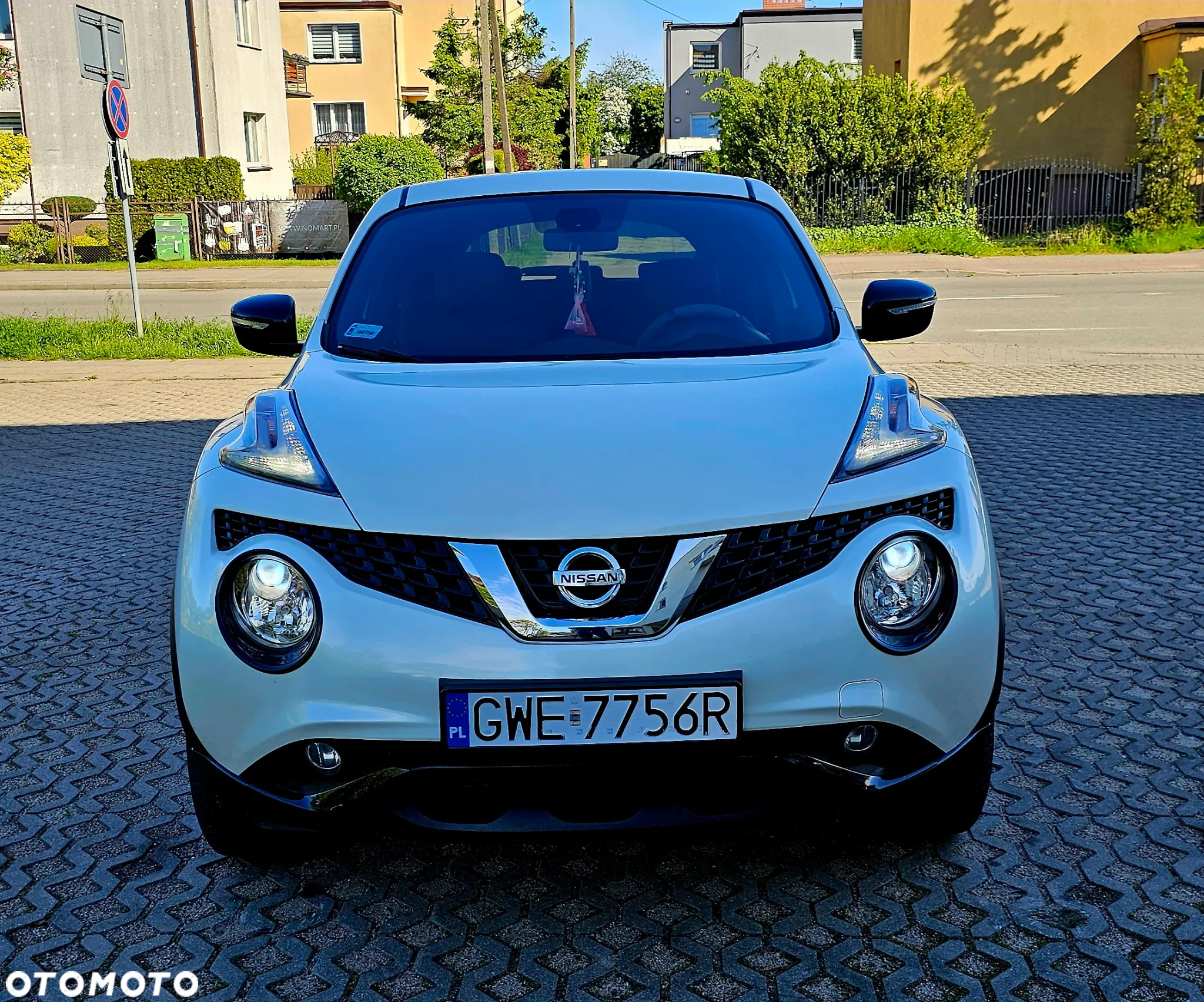 Nissan Juke 1.6 N-Connecta Xtronic EU6 - 3