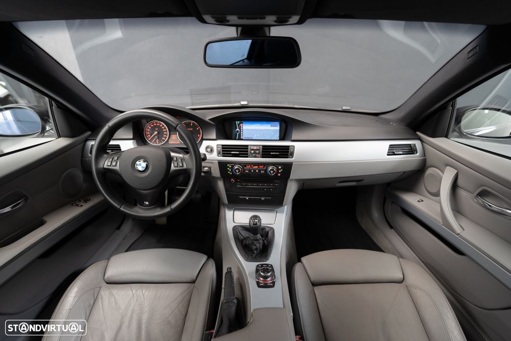 BMW 320 d Coupe - 17
