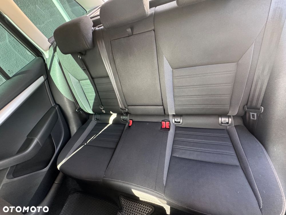 Skoda Octavia 2.0 TDI Ambition DSG - 16