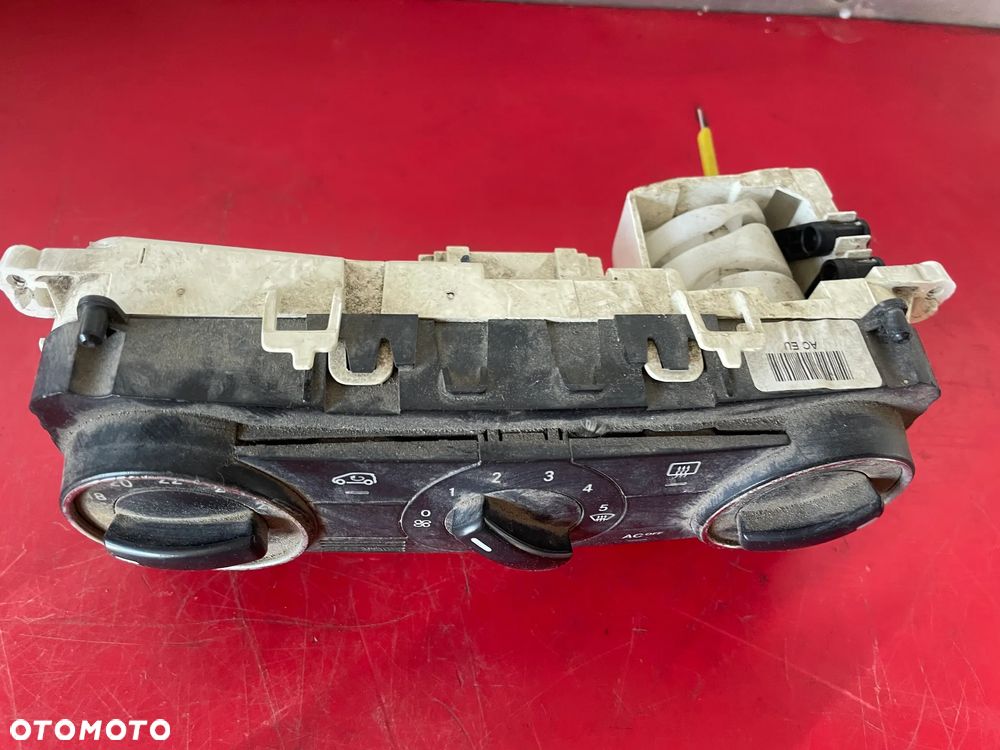 986914P PANEL KLIMATYZACJI MERCEDES BENZ A-KLASA - 2