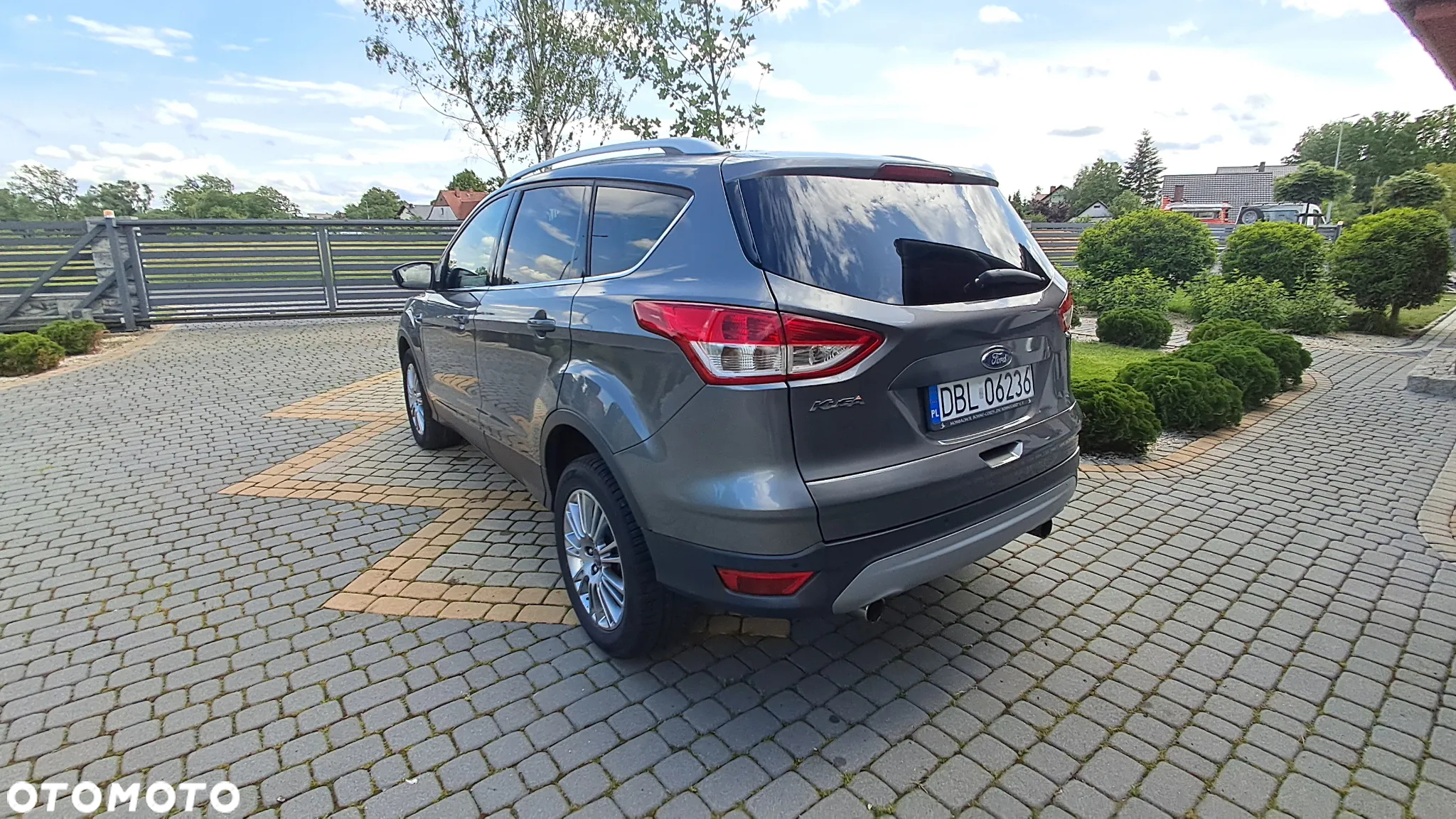 Ford Kuga 2.0 TDCi 4x4 Trend - 3