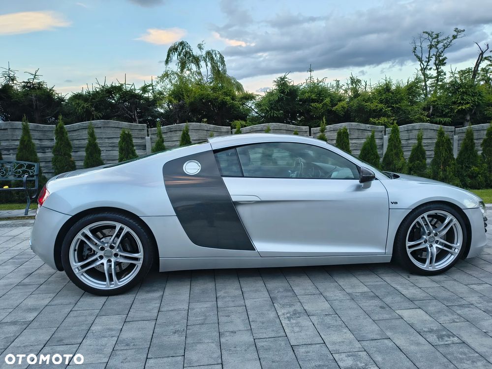 Audi R8 Coupé - 23