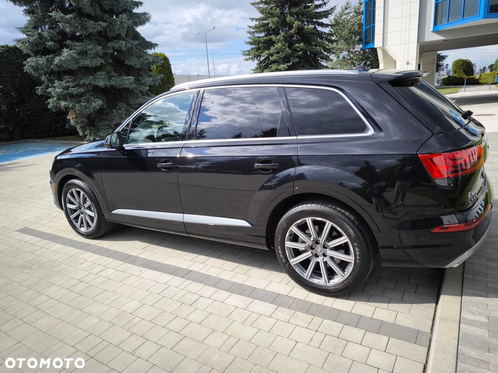 Audi Q7 - 6