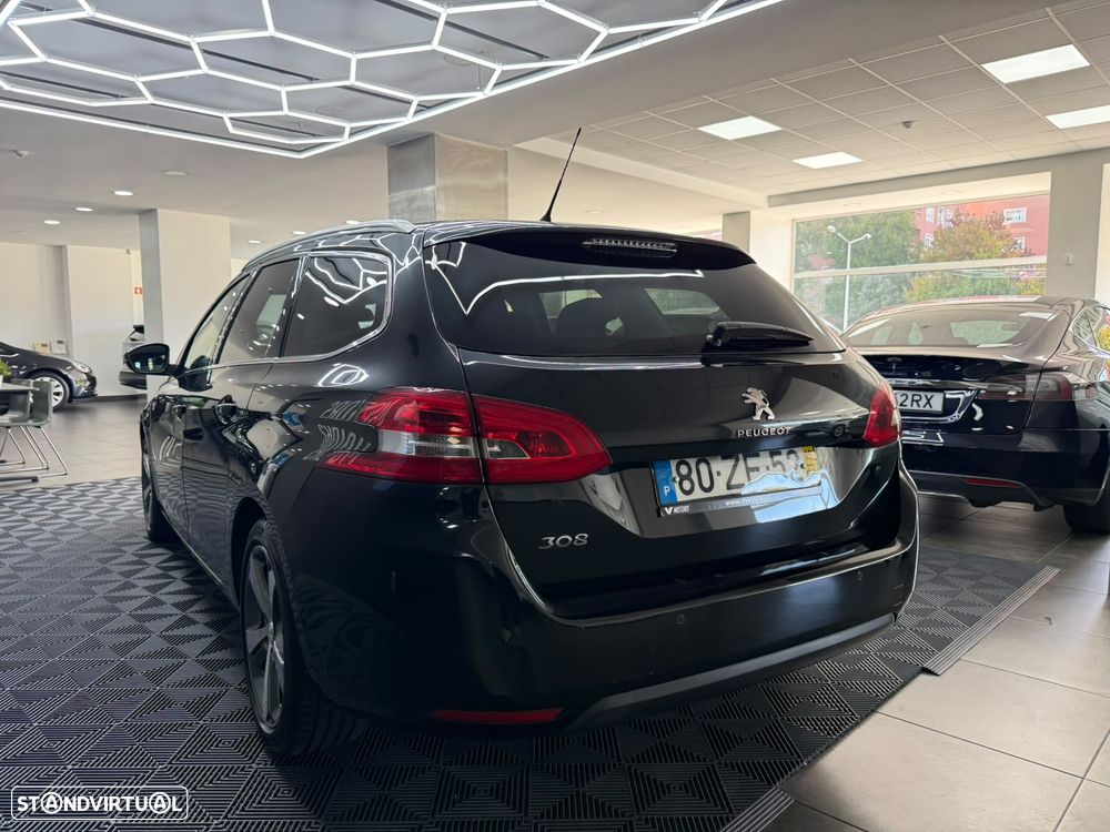Peugeot 308 SW - 9
