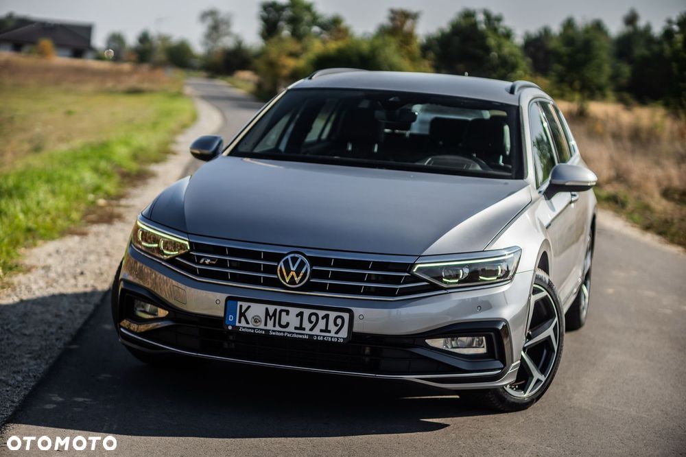 Volkswagen Passat Variant 2.0 TDI BMT Highline DSG - 20