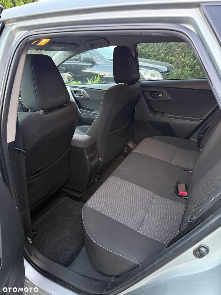 Toyota Auris 1.6 Edition - 4