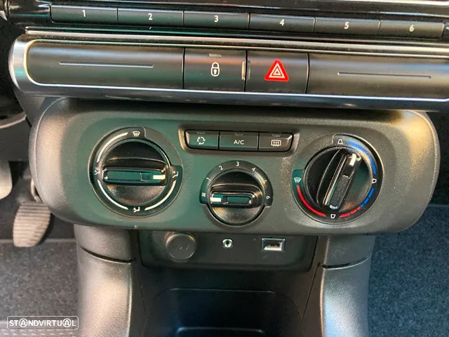 Citroën C3 1.2 PureTech Feel - 20