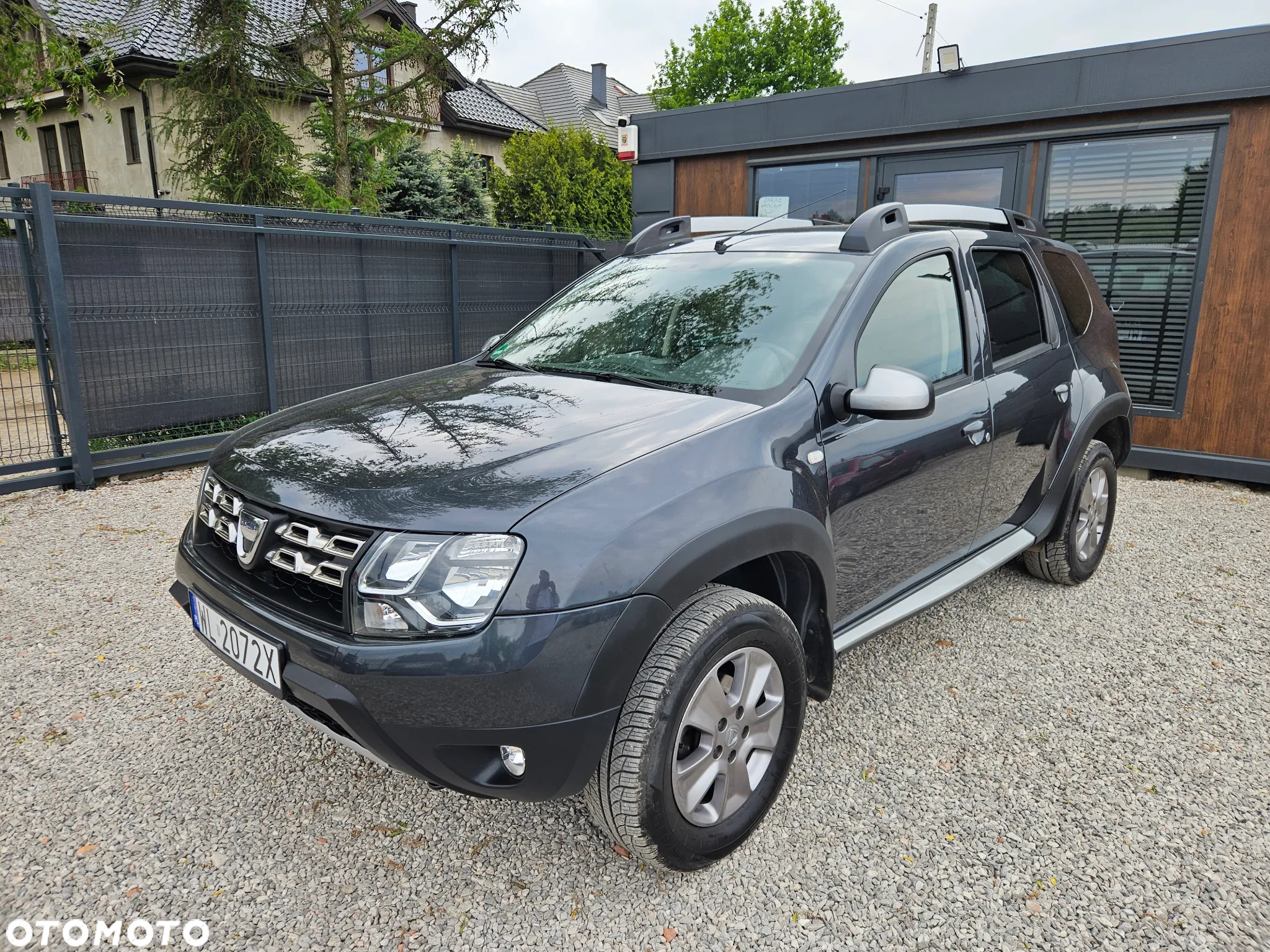 Dacia Duster 1.6 SCe Essential - 3
