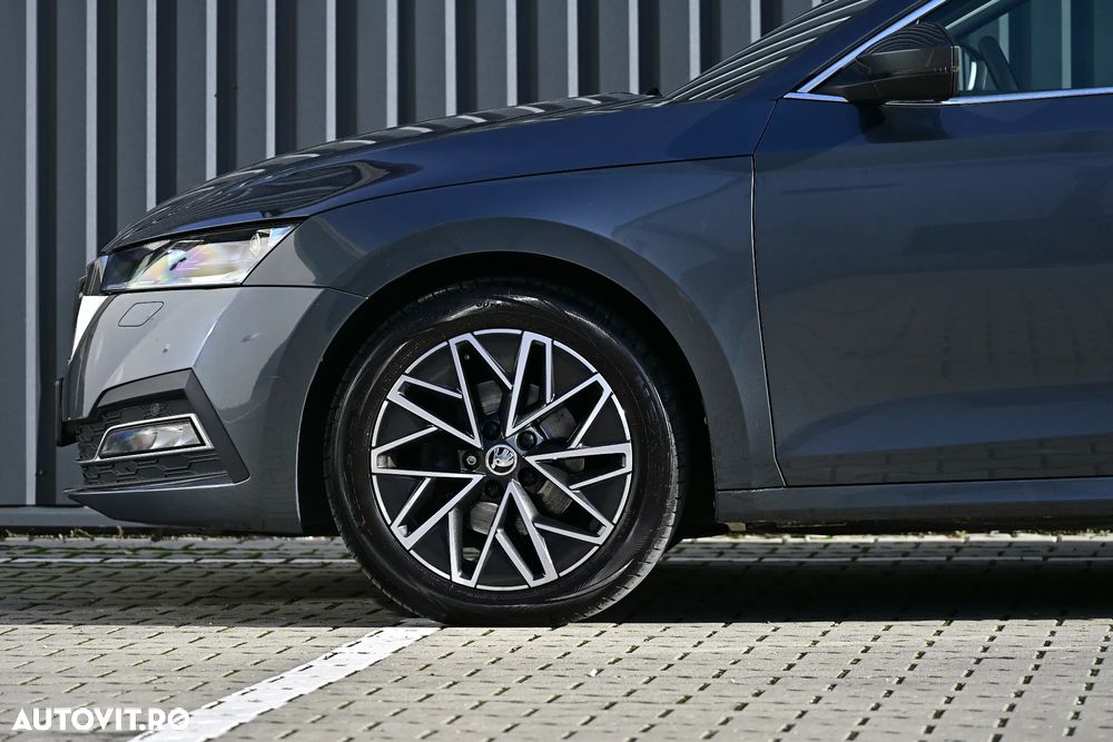 Skoda Octavia 2.0 TDI DSG Style - 39