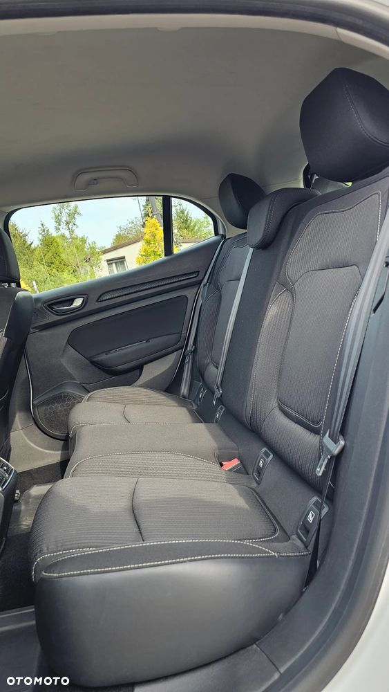 Renault Megane 1.2 Energy TCe Intens - 12