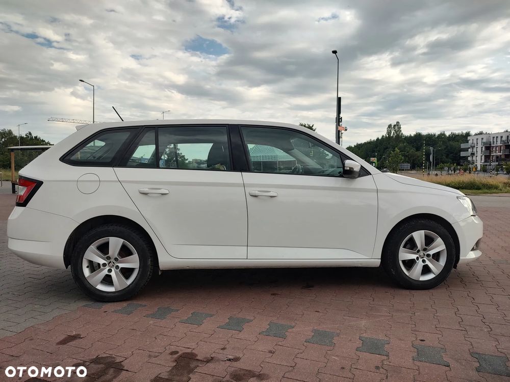 Skoda Fabia 1.0 Ambition - 2