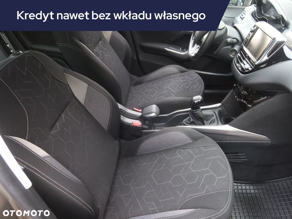 Peugeot 2008 - 11