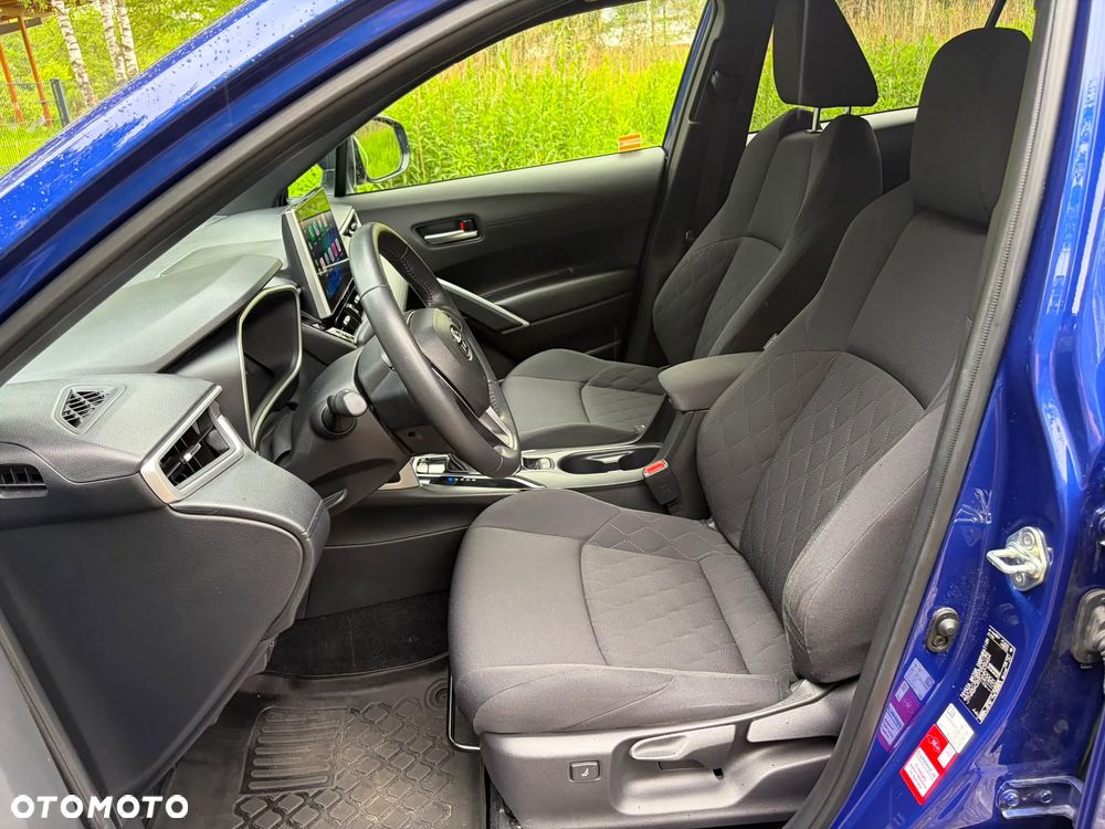 Toyota Corolla Cross 2.0 Hybrid Style - 19