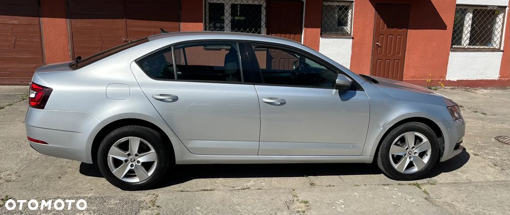 Skoda Octavia 1.4 TSI Ambition - 2