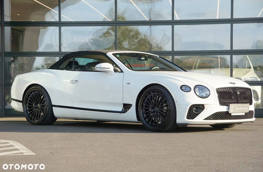 Bentley Continental GT V8 Convertible - 16