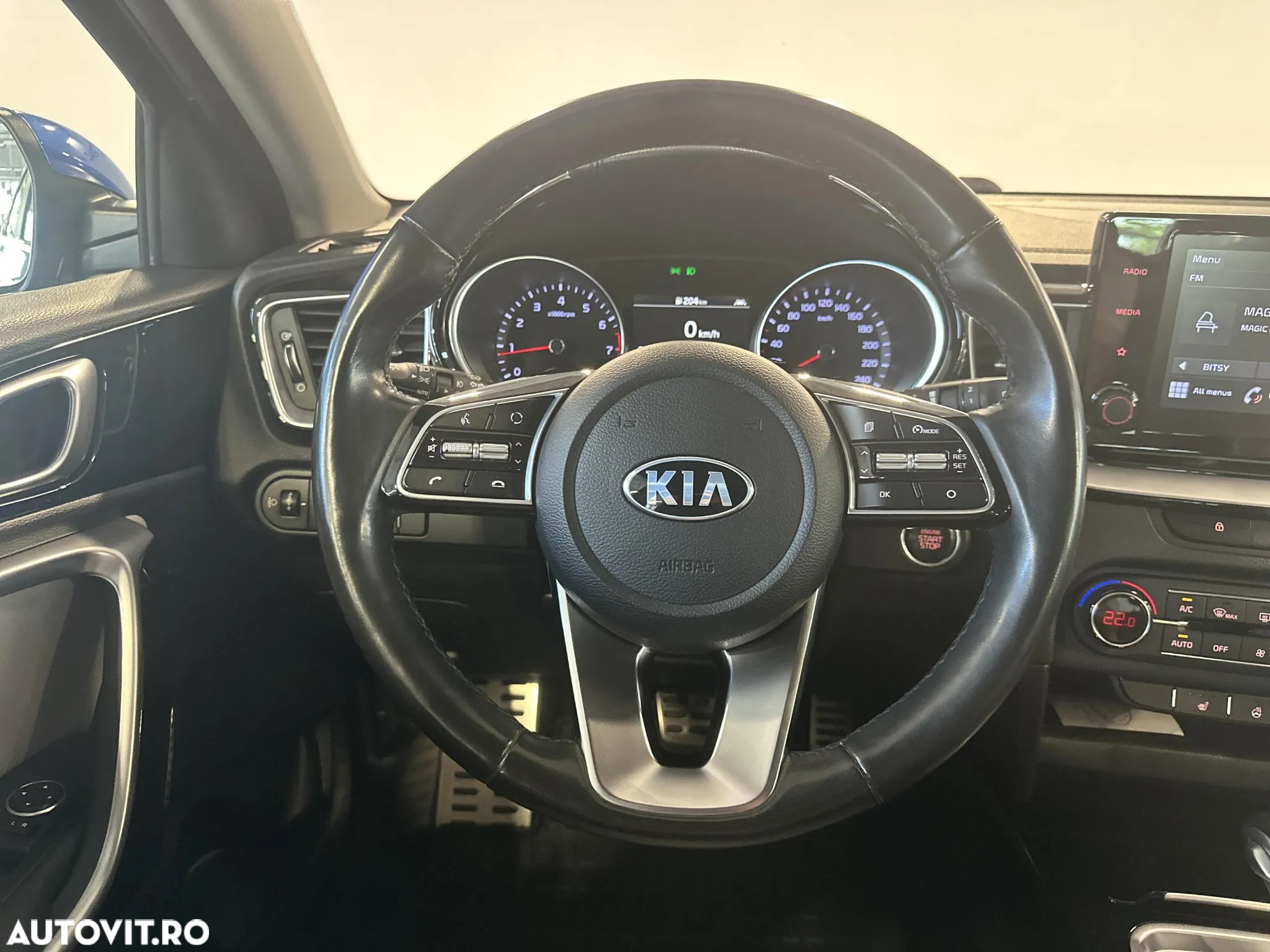 Kia XCeed - 16
