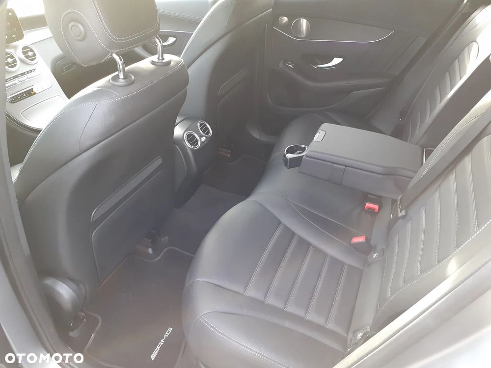 Mercedes-Benz GLC 200 4Matic 9G-TRONIC AMG Line Plus - 20