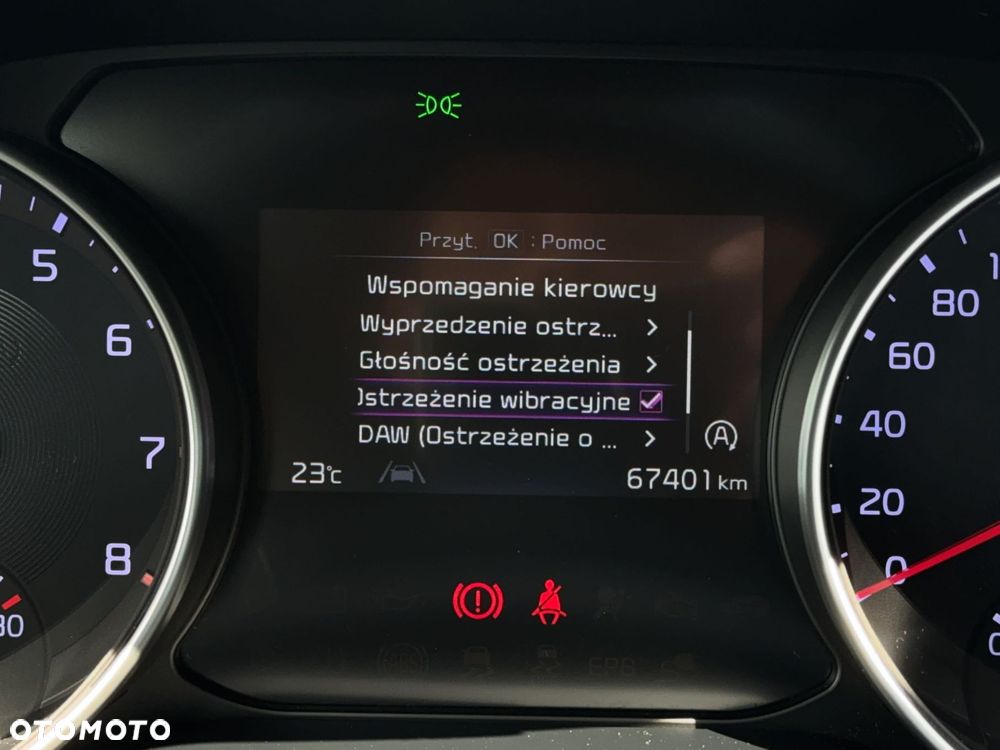 Kia XCeed - 23