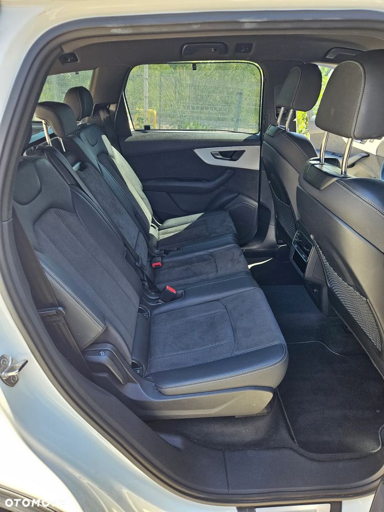 Audi Q7 - 28