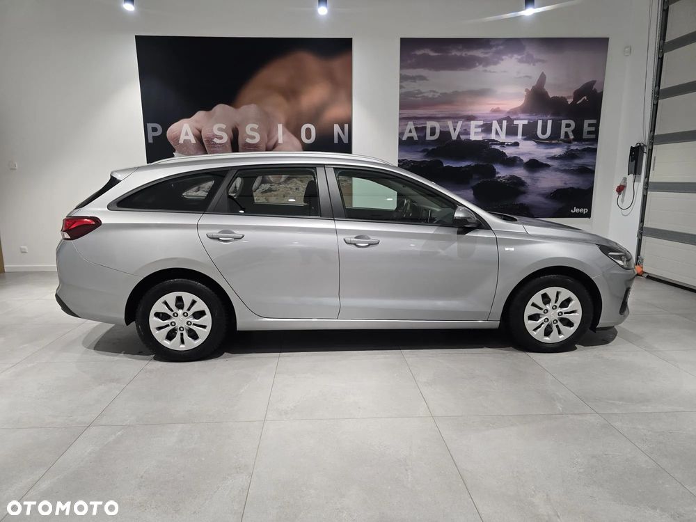 Hyundai i30 1.5 T-GDI 48V Modern - 7