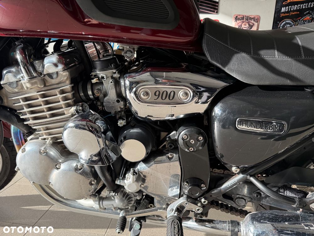 Triumph Thunderbird - 3
