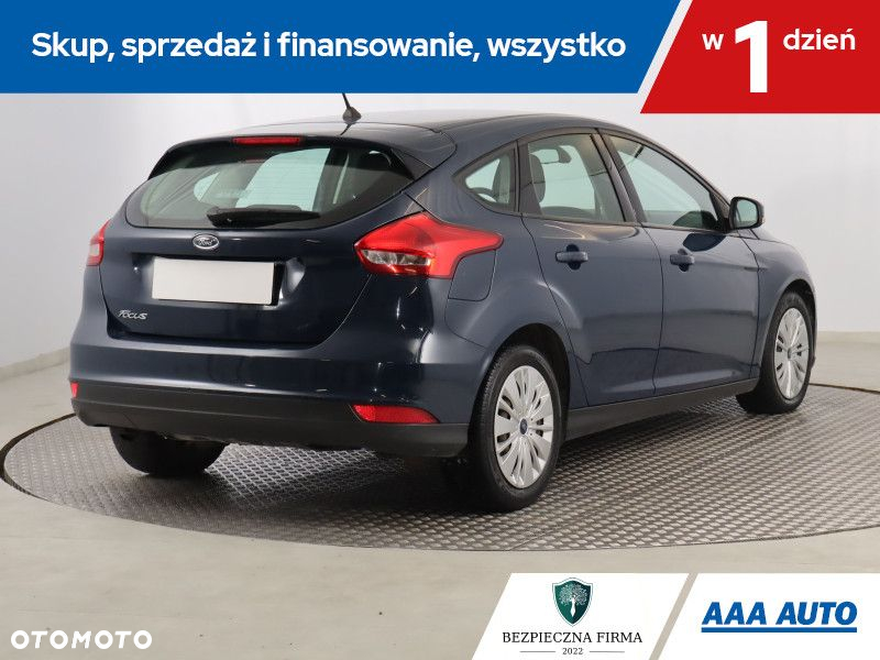 Ford Focus - 6