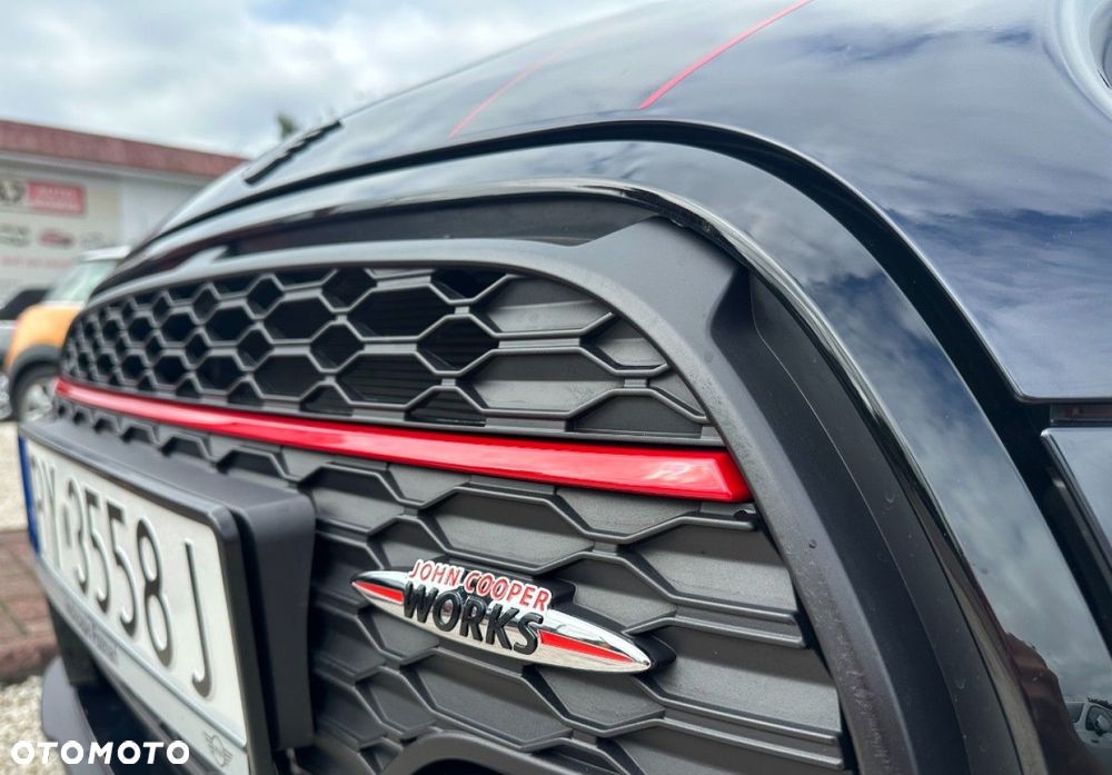 MINI John Cooper Works - 3