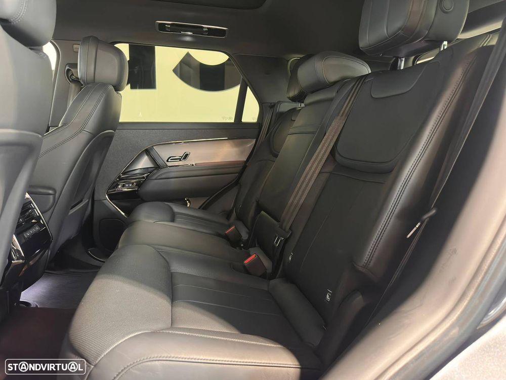 Land Rover Range Rover Sport 3.0 D300 Dynamic SE - 3