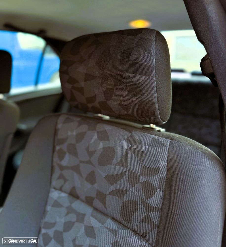 Mercedes-Benz C 220 CDI Classic - 12