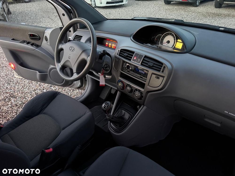 Hyundai Matrix 1.6 GLS - 7