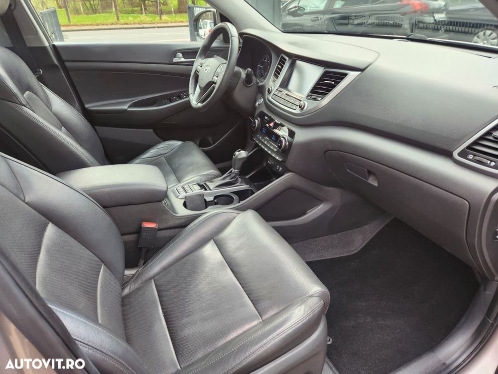 Hyundai Tucson 2.0 CRDI 4WD Automatik Premium - 8