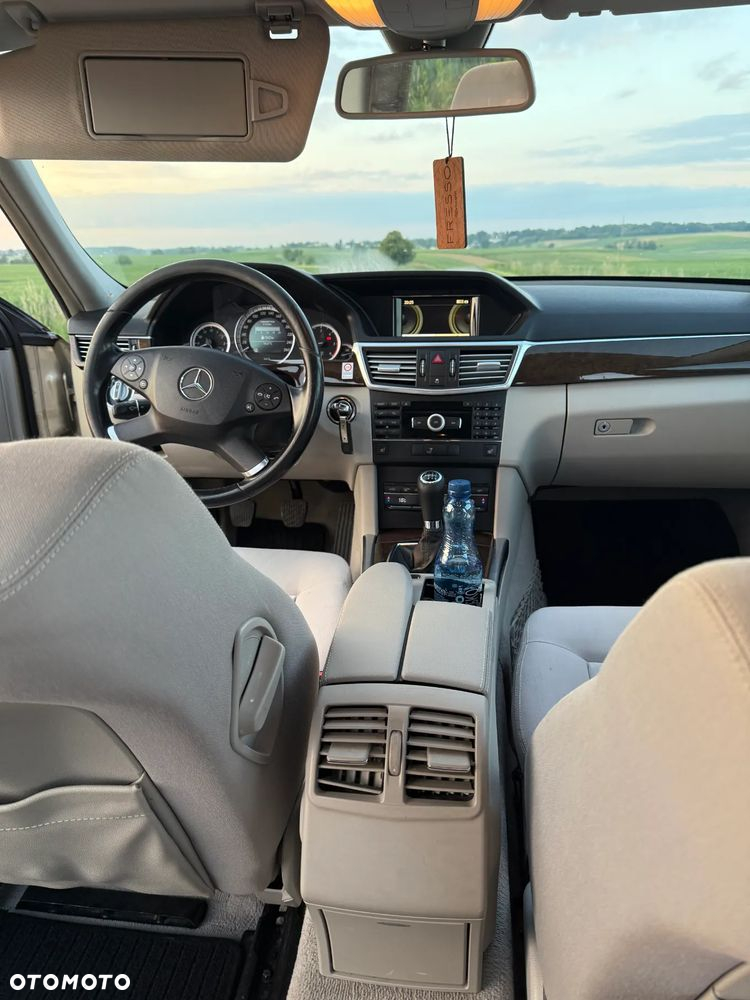 Mercedes-Benz Klasa E 220 BlueTEC BlueEFFICIENCY Edition - 13