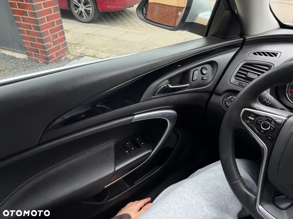 Opel Insignia 1.4 T Cosmo S&S - 33