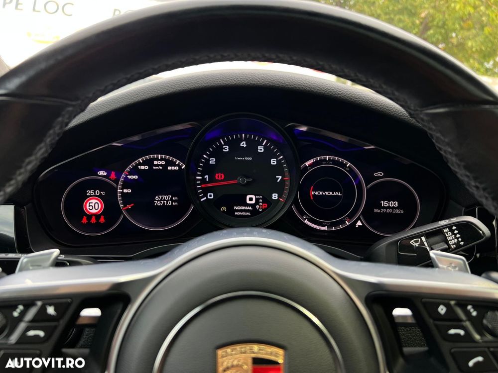 Porsche Cayenne - 28