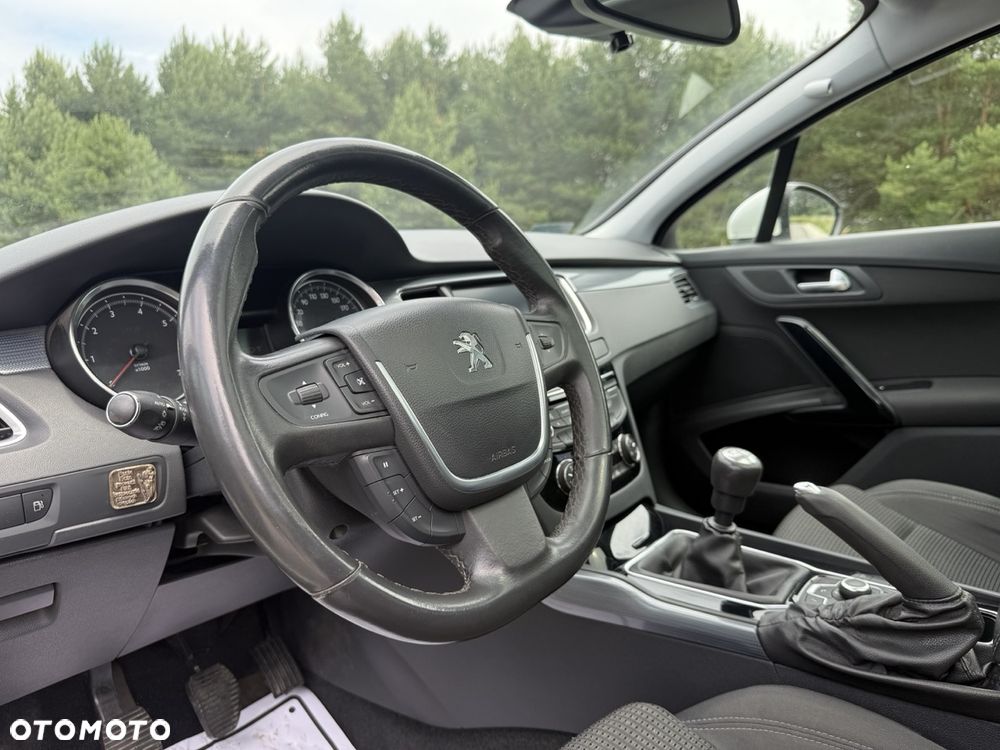 Peugeot 508 1.6 T Allure - 25