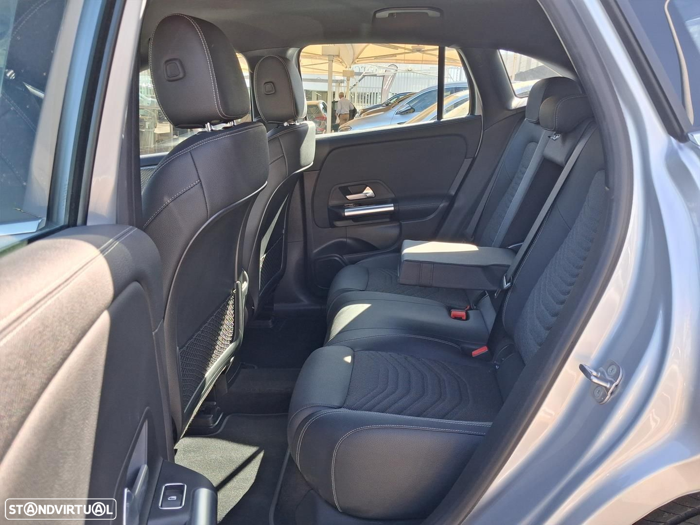 Mercedes-Benz EQA 250+ Progressive - 11