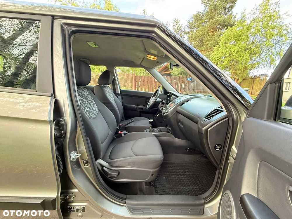 Kia Soul 1.6 CRDI Spirit - 18