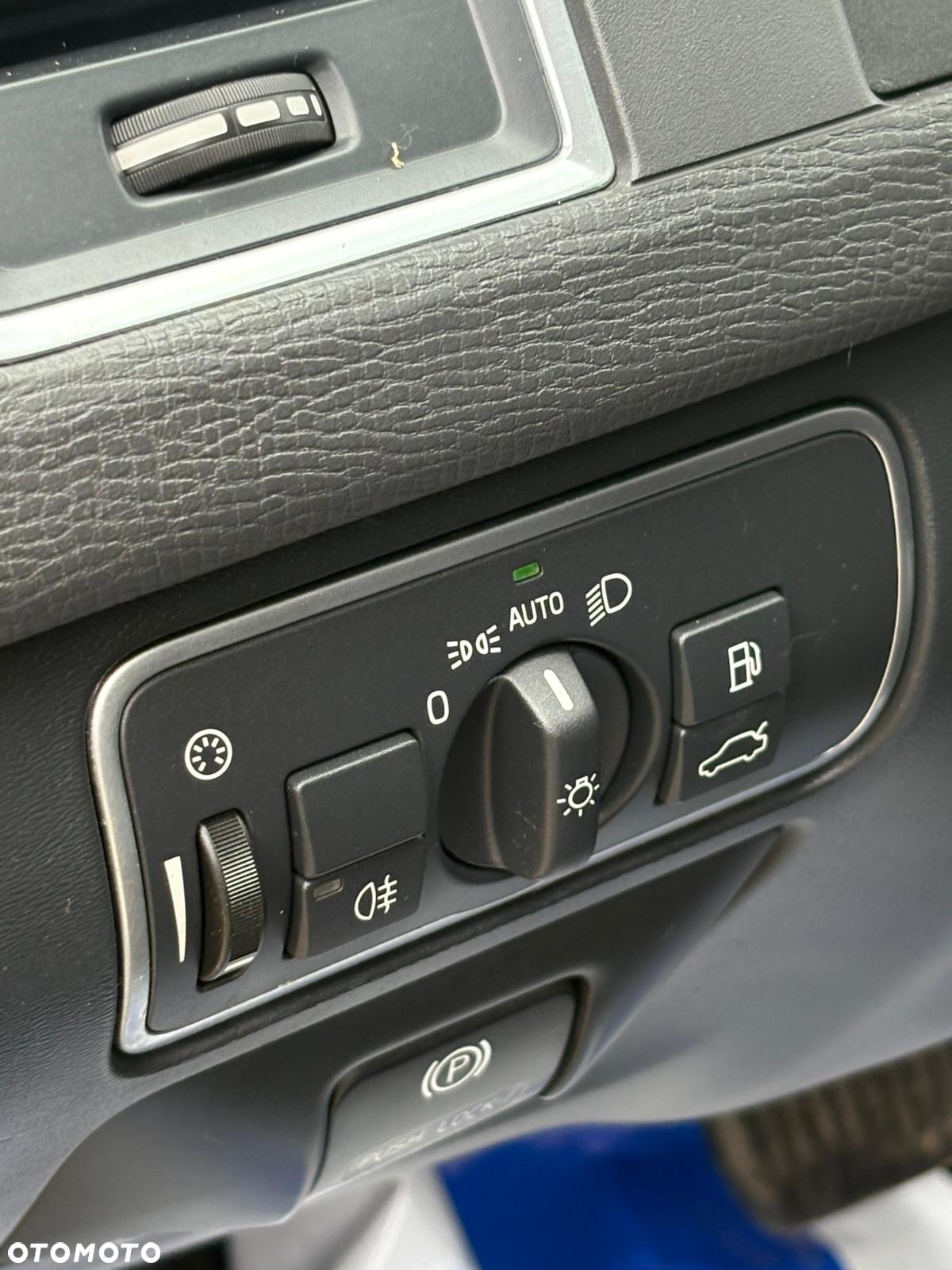 Volvo XC 60 - 21