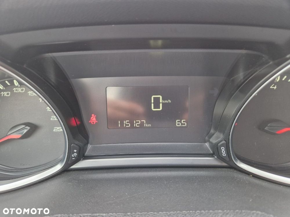 Peugeot 308 - 11
