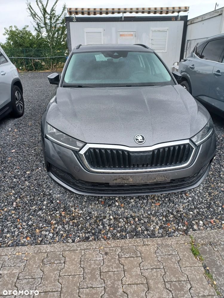 Skoda Octavia 2.0 TDI Ambition DSG - 1